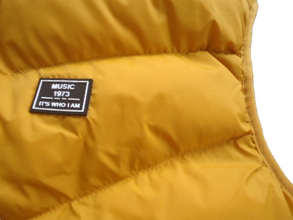 ■ジッパー付きベスト■MUSIC 1973 サイズL■_画像4