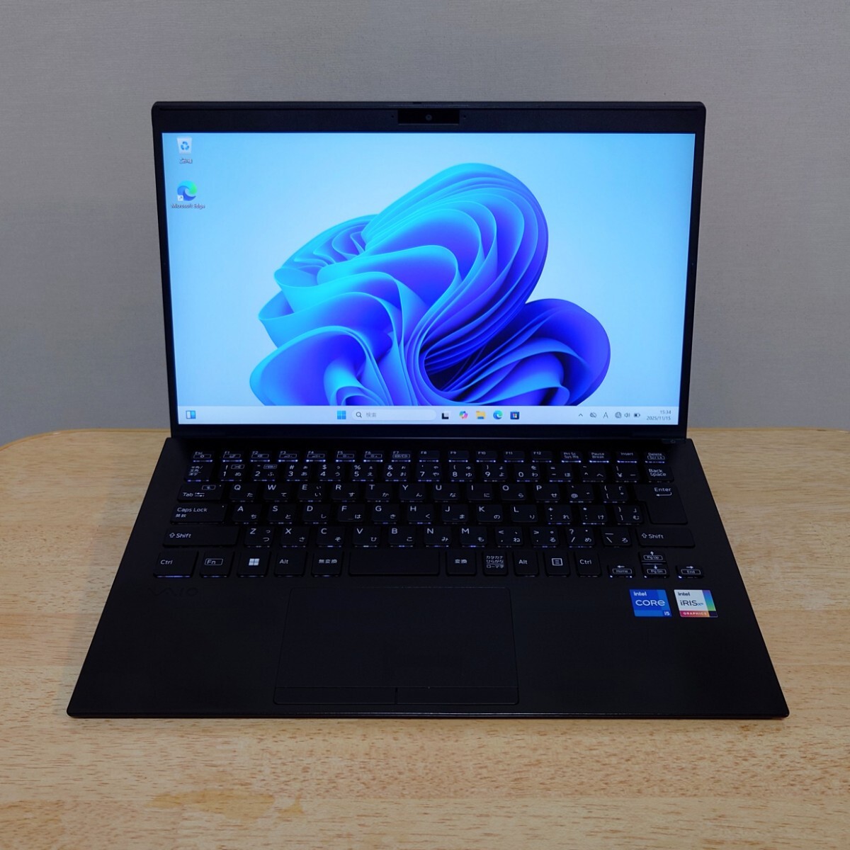 【ほぼ未使用】VAIO Pro PK 第11世代i5 16GBメモリ 顔認証 バックライト付きキーボード 日本製_画像1