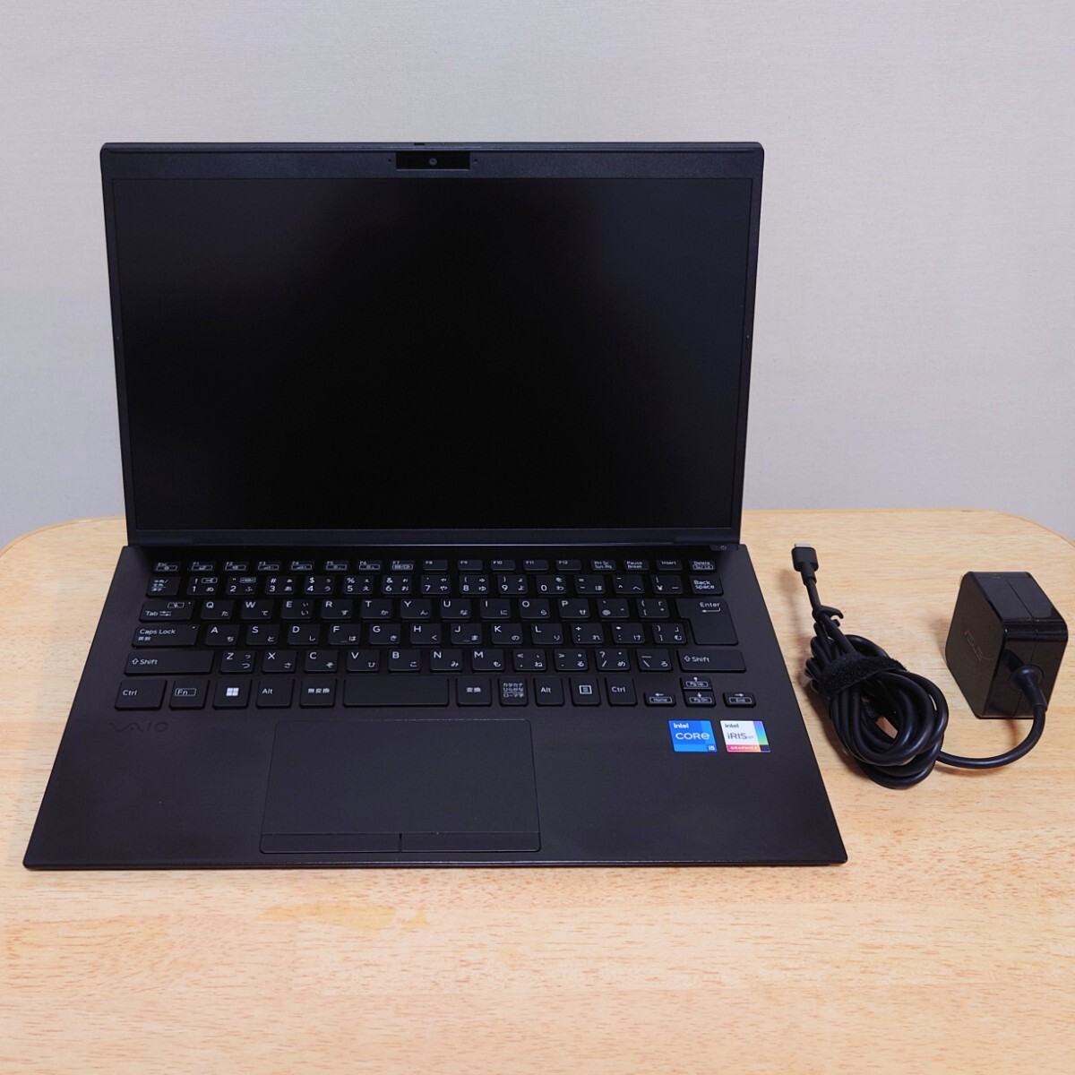 【ほぼ未使用】VAIO Pro PK 第11世代i5 16GBメモリ 顔認証 バックライト付きキーボード 日本製_画像2