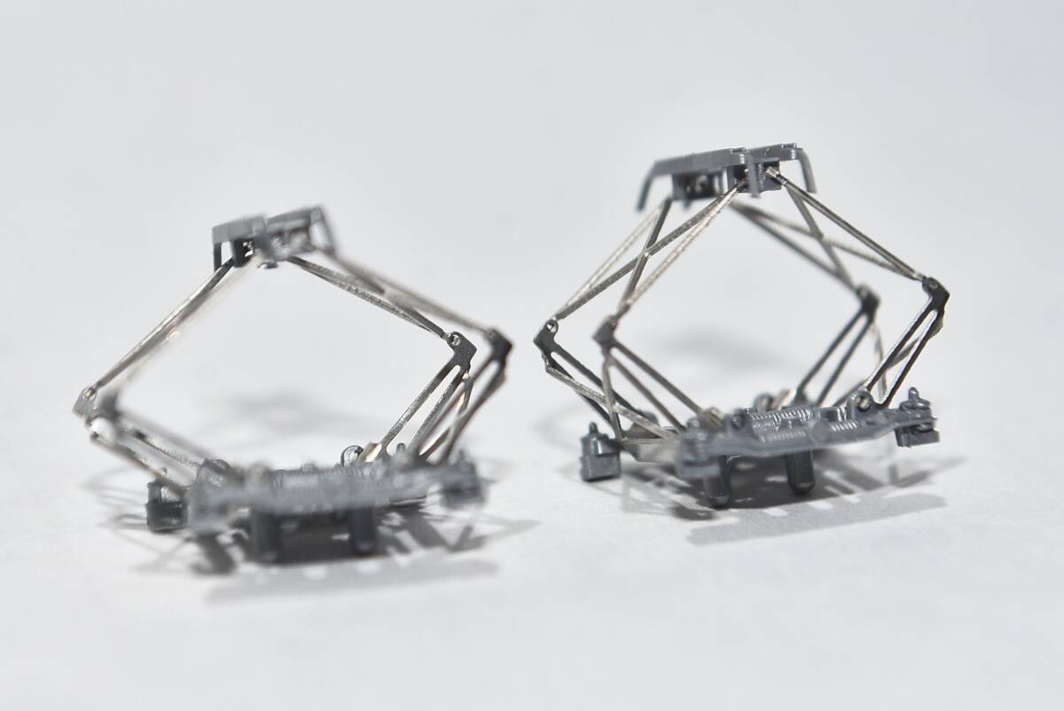 【ジャンク】KATO 3038F EF58 61 お召機 パンタグラフ PS14 Assyパーツ 1両分 の画像3