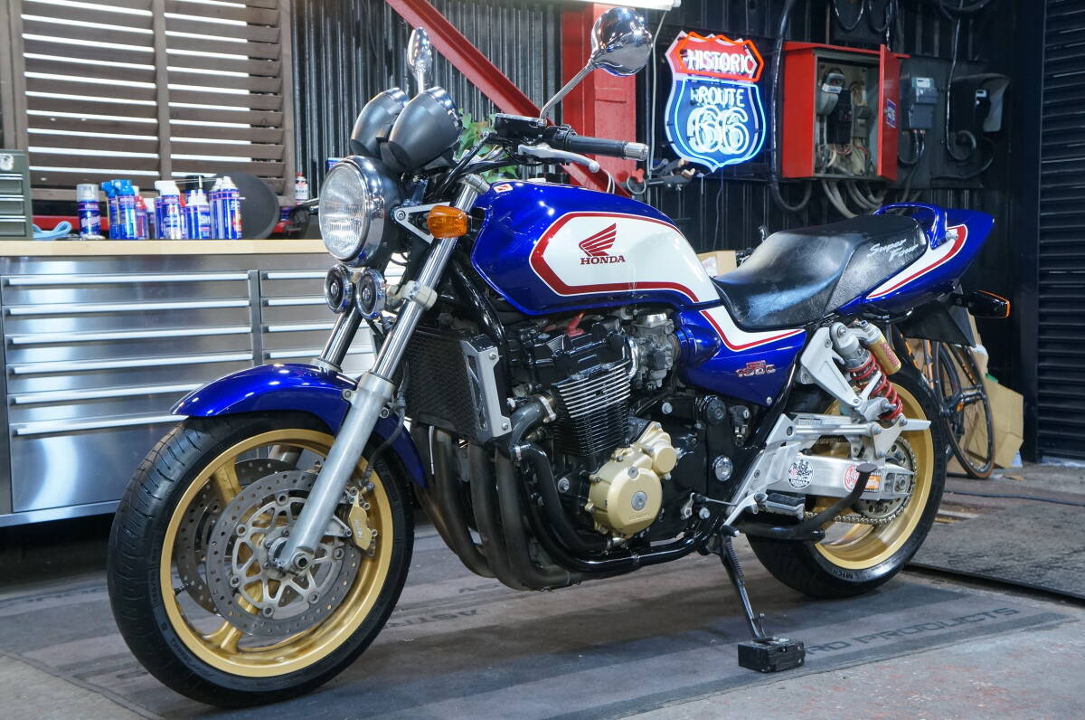 ◆◇配送のみ!! 車検R8年10月!! 限定、SPECIAL SC40 10th記念特別仕様 CB 1300SF　ゼファー XJR CB1100 等!! 現状コーナー 埼玉～全国配送_画像5