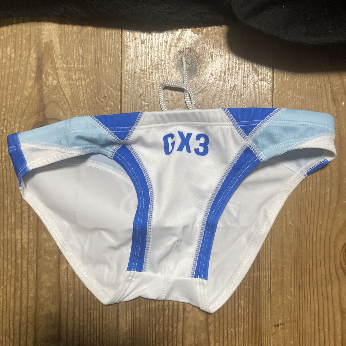 発送詳細説明読んで!! 　Sサイズ　新品　GX3　ジーバイスリー　★★冬福　1 水着_画像1