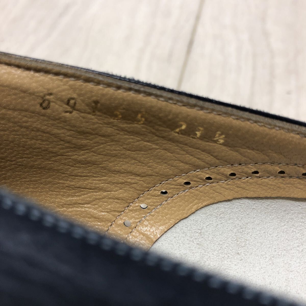 M340 FN-251114-826 GINZA yoshinoya 銀座 ヨシノヤ レザーパンプス ツートンカラー ネイビー ホワイト レディース 23.5cm_画像9