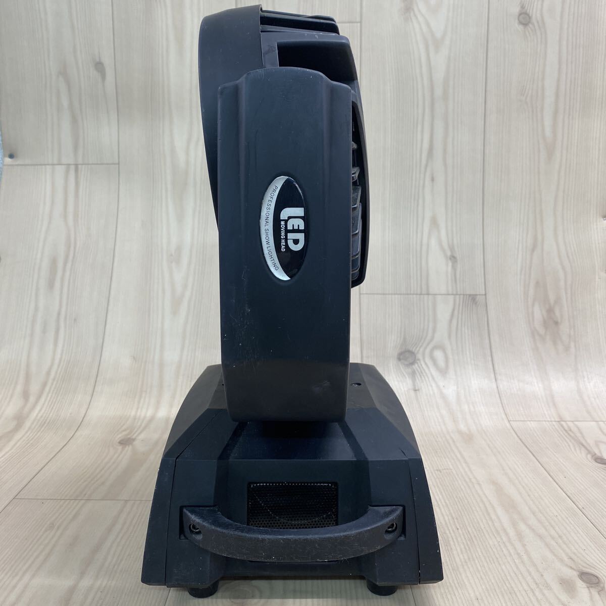 D70 SD-251107-553 LED MOVING HEAD PROFESSIONAL SHOW LIGHTING Mai шт. освещение подвижный светильник moving передняя фара освещение 