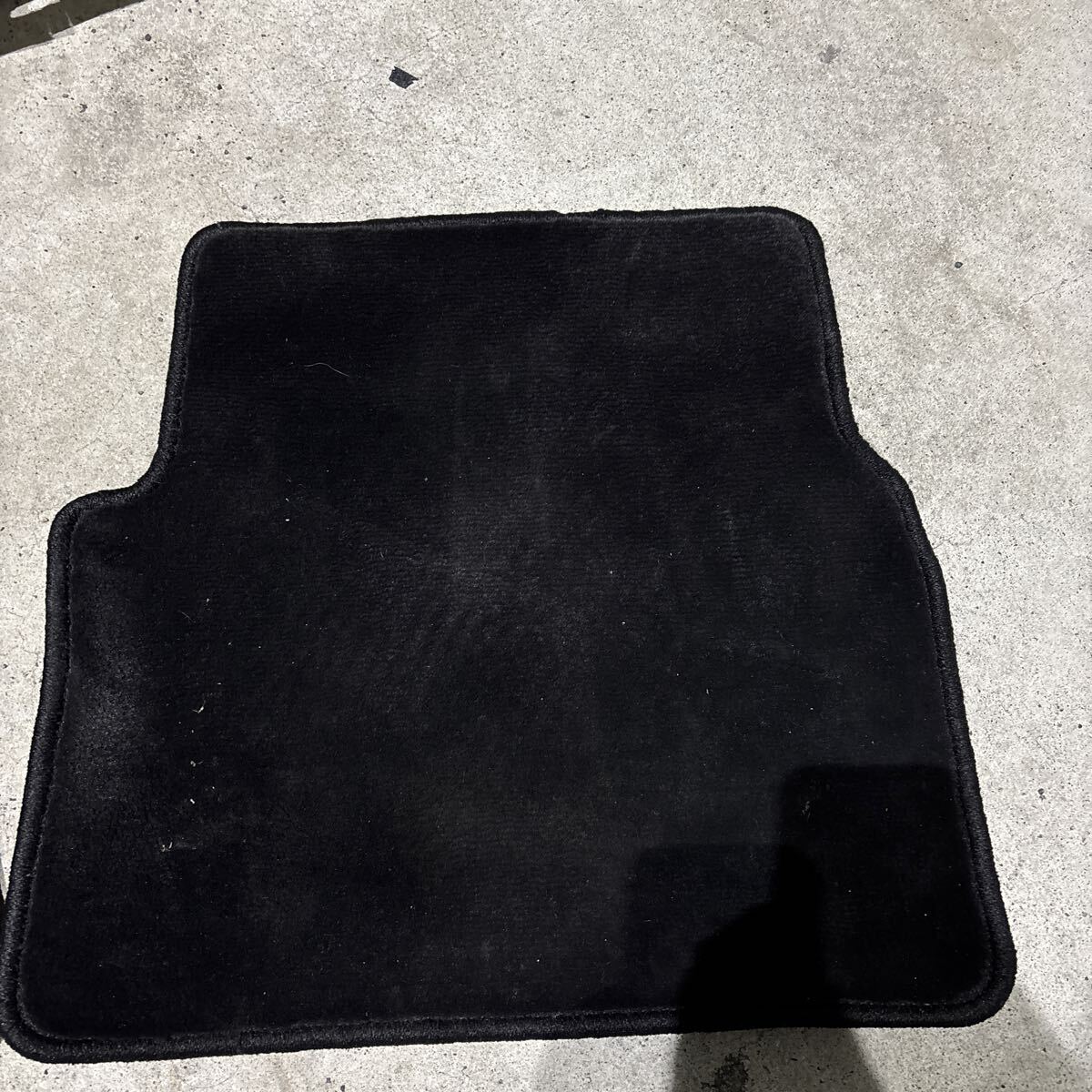 スバル　インプレッサGDB フロアカーペット_画像5
