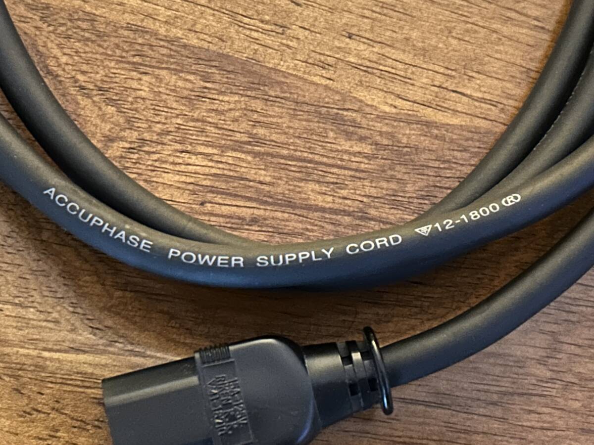 アキュフェーズ純正電源コード Accuphase Power Supply Cord 12-1800_画像1