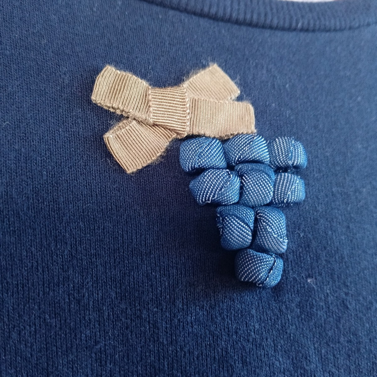 ファミリア秋のぶどうワンピース_画像3