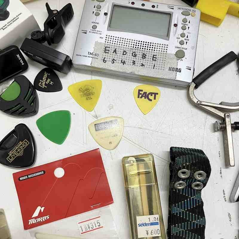 * [ утиль ] YAIRI и т.п. суммировать товар электрогитара акустическая гитара сопутствующие товары kapo тюнер pick и т.п. текущее состояние товар 1.5kg