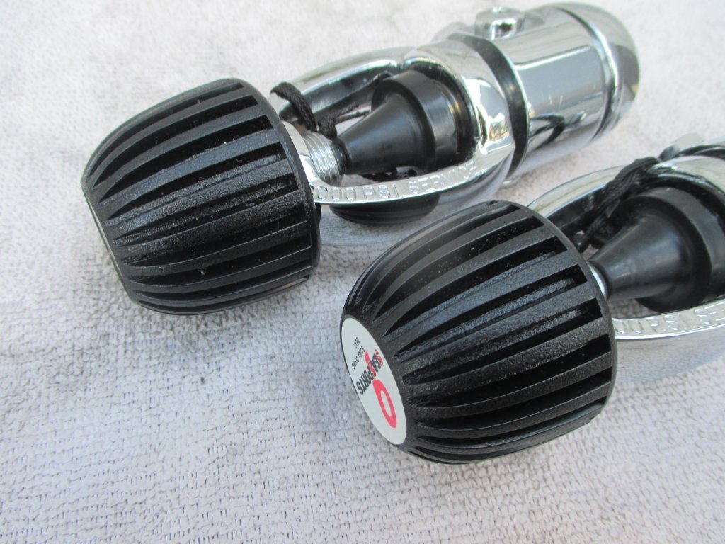 未使用 スキューバ ダイビング レギュレター 現品のみ 画像より御判断頂ける方のみ_画像3