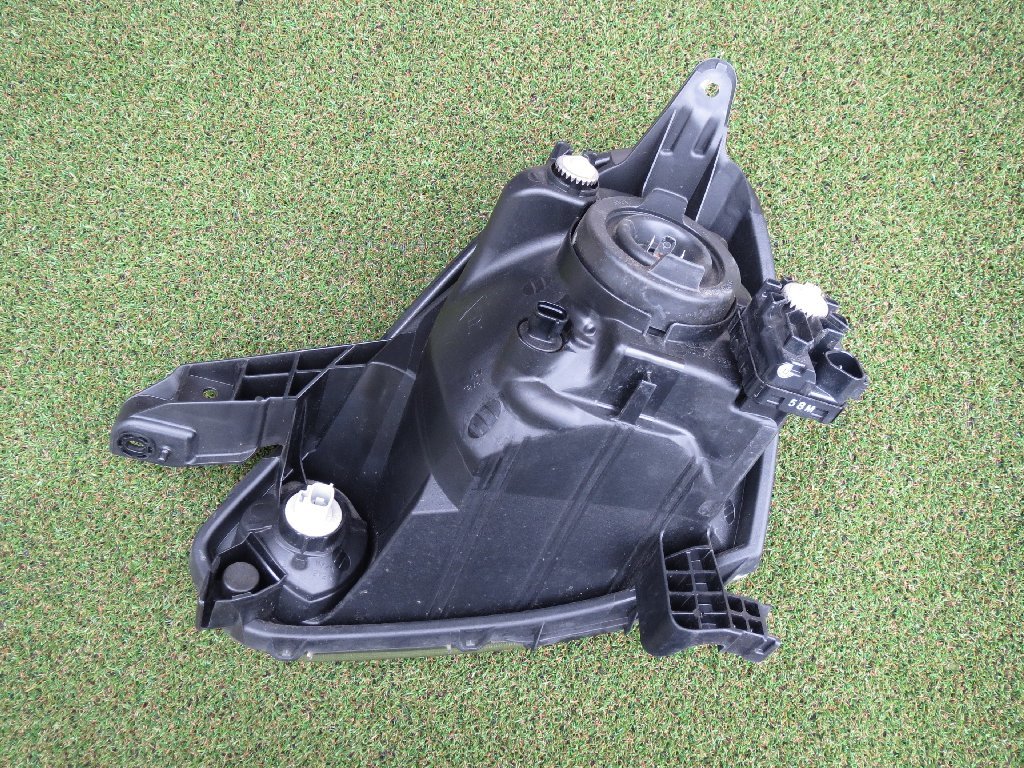 HE139 ミライース LA300S 後期 純正 右 ヘッドライト KOITO 100-51090 下部に極小キズあり 81110-B2721_画像7