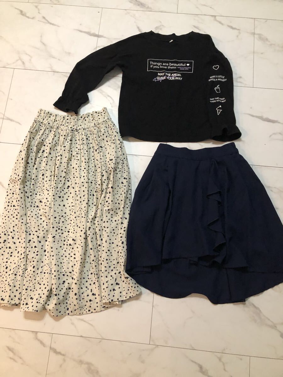 即決★まとめ売り★トップス★スカート2点★サイズ140★長袖★女の子★ロンT★子供服★長袖Tシャツ_画像1