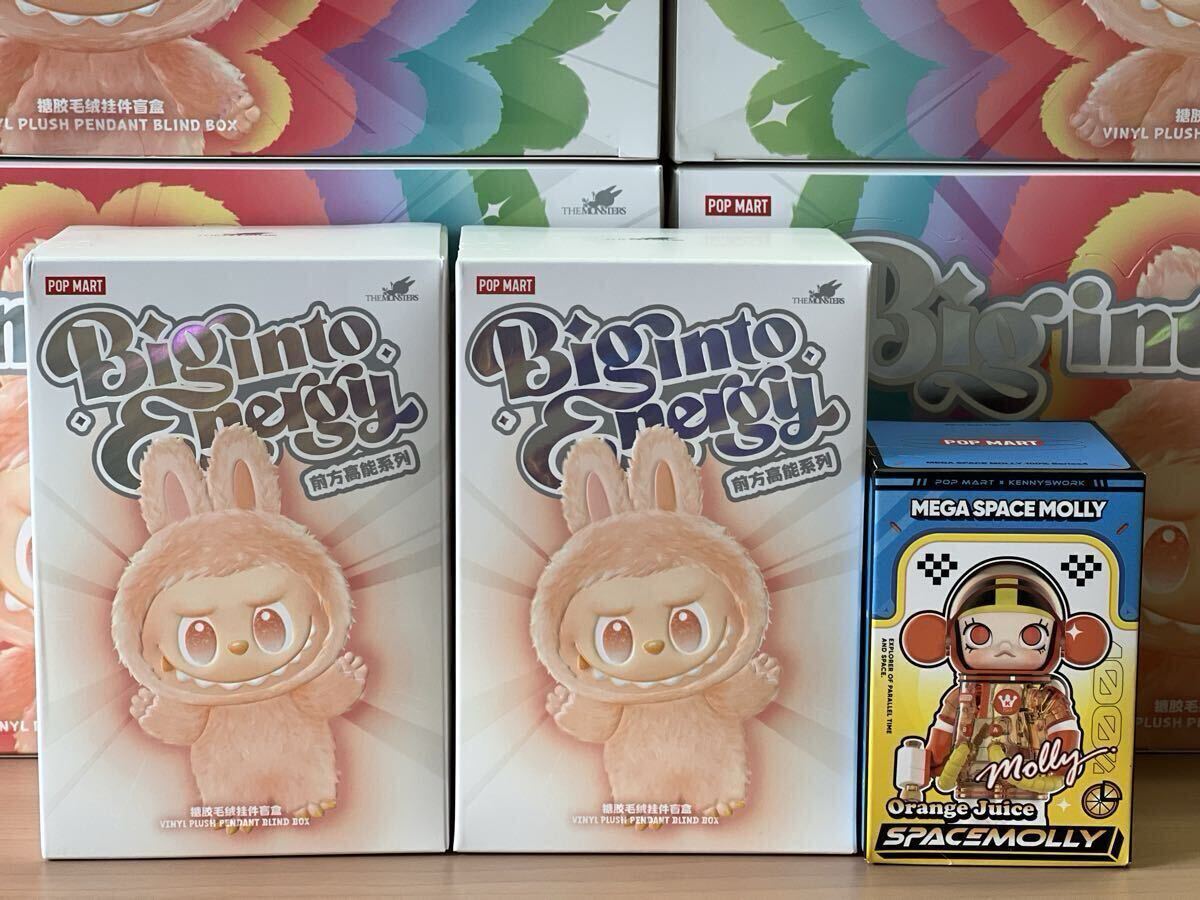【正規品・新品未開封】Labubu Big into Energy 2ピース ＆Pop Mart Mega Space Molly シリーズ4 1ピース　合計3ピース_画像4