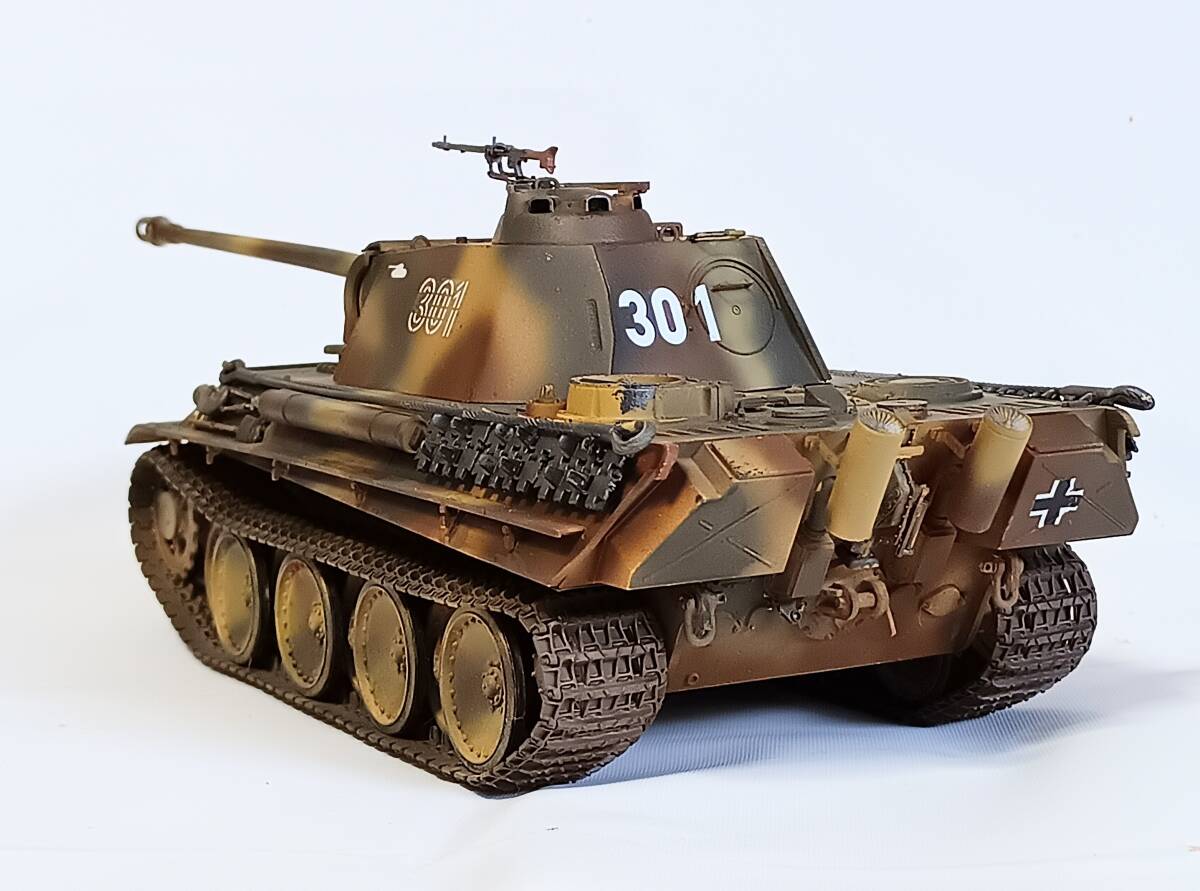 製作完成品■田宮　1/35 ドイツ　パンサーＧ・後期型　三色迷彩_画像3