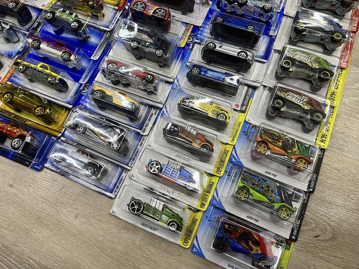 【改装処分】①ホットウィール 100台トラッキン ミニトラック Hot Wheels バン suv_画像2