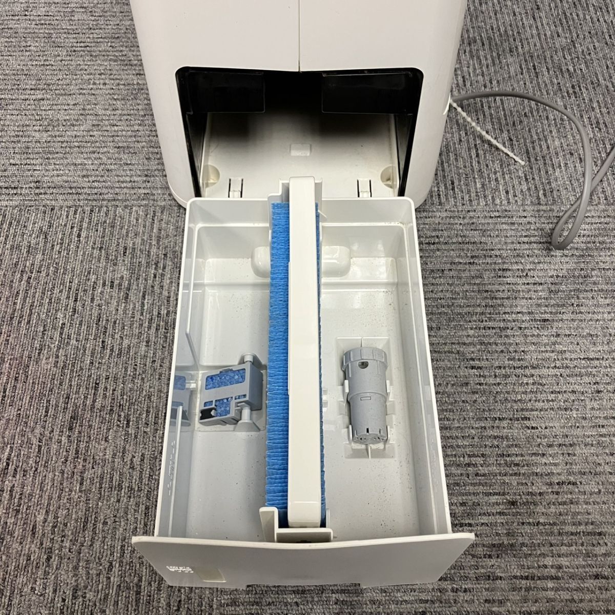 0U007-P1-999 SHARP sharp KI-HS40-W увлажнение очиститель воздуха 2019 год производства белый "plasma cluster" система очищения воздуха ионами электризация подтверждено OA