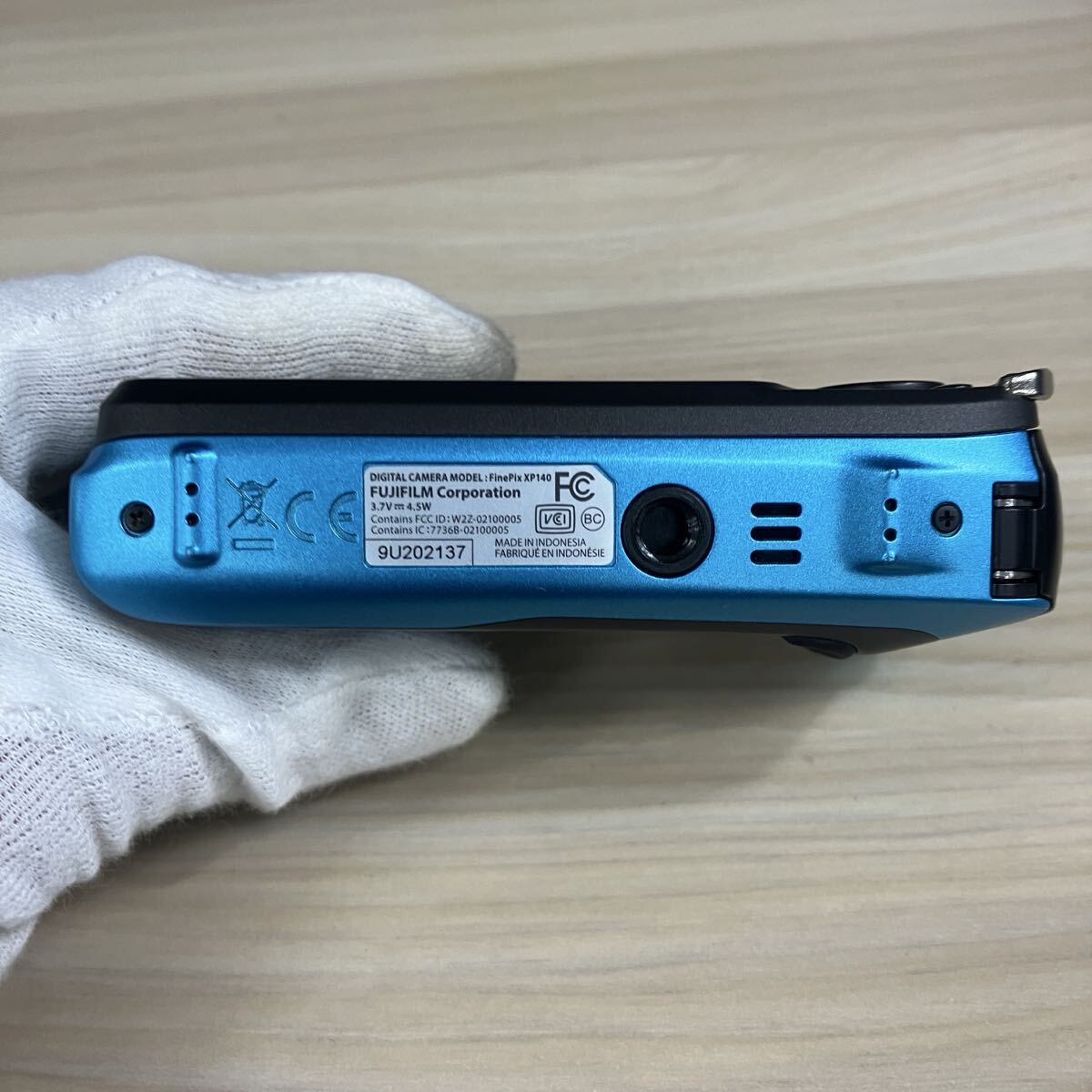 □【売り切り】FUJIFILM 富士フィルム FinePix ファインピクス XP140 コンパクトデジタルカメラ 5×WIDE 耐衝撃 防水 4K 動作確認済み_画像7