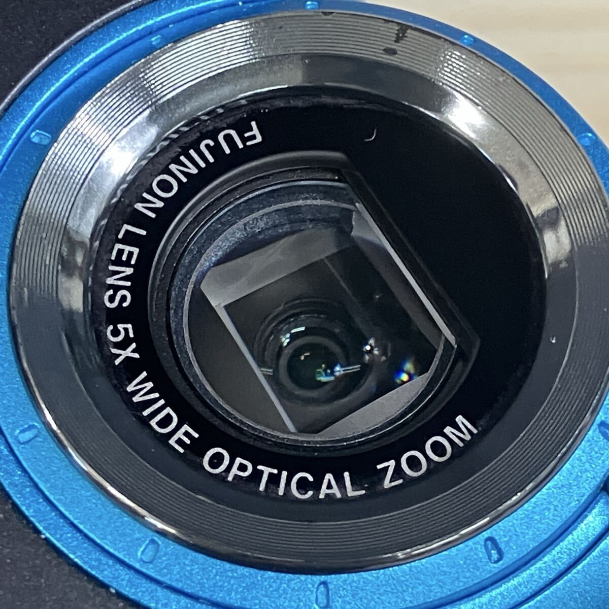 □【売り切り】FUJIFILM 富士フィルム FinePix ファインピクス XP140 コンパクトデジタルカメラ 5×WIDE 耐衝撃 防水 4K 動作確認済み_画像8