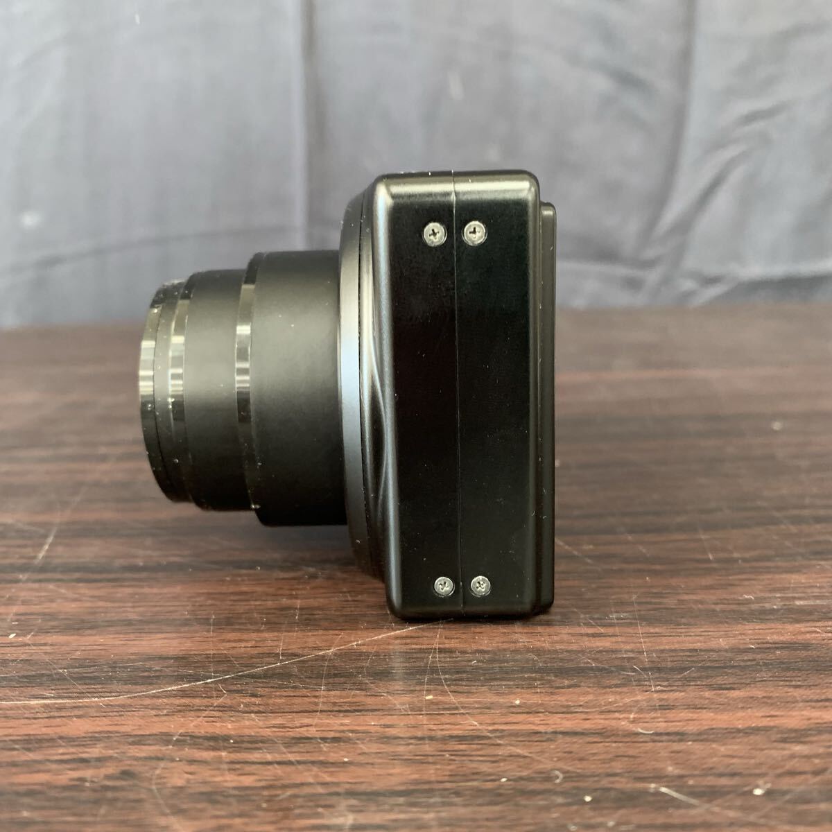 ●【売り切り】RICOH リコー コンパクトデジタルカメラ CX6 ブラック10.7× f=4.9-52.5mm 1:3.5-5.6 バッテリー３点付属 動作確認済み_画像3