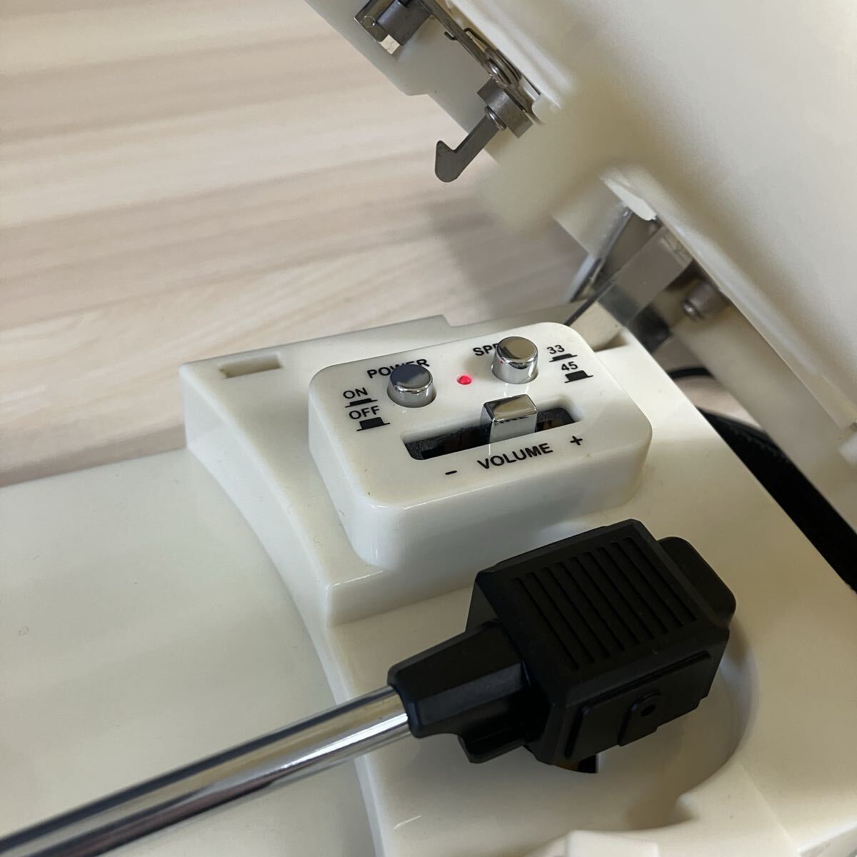 ●【売り切り】CROSLEY クロスレイ ポータブルレコードプレーヤー CR6002A オーディオ機器 音出し確認済み_画像9