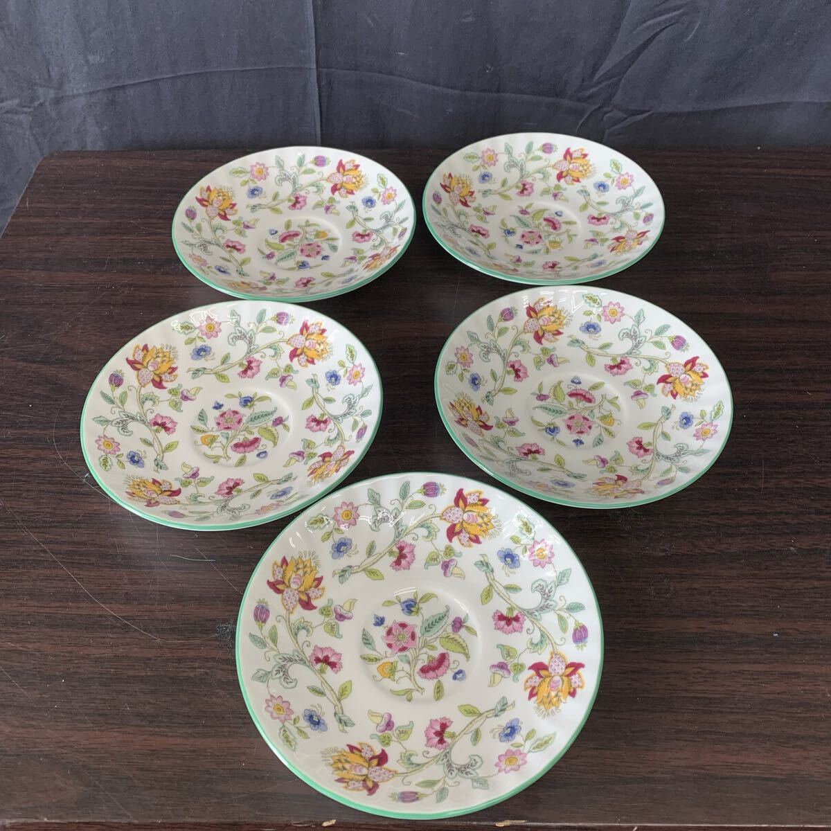 $【売り切り】MINTON ミントン HADDON HALL ハドンホール カップ&ソーサー 5客セット！花柄 ボーンチャイナ 小皿 ティーカップ 洋食器_画像2