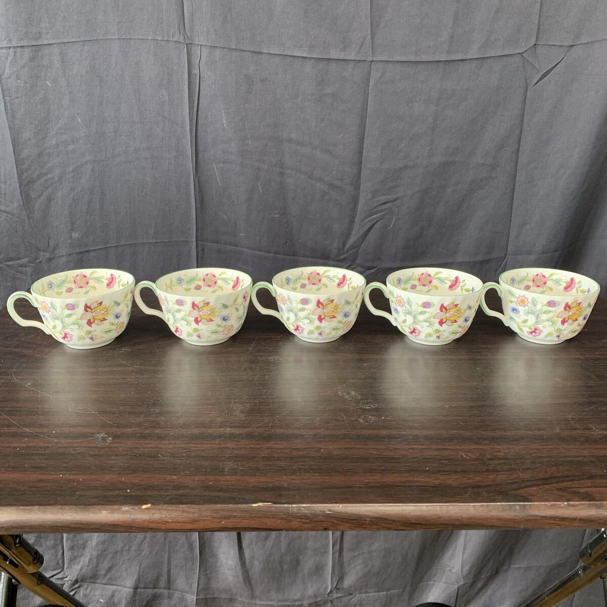$【売り切り】MINTON ミントン HADDON HALL ハドンホール カップ&ソーサー 5客セット！花柄 ボーンチャイナ 小皿 ティーカップ 洋食器_画像8