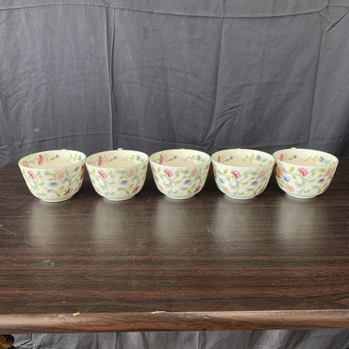 $【売り切り】MINTON ミントン HADDON HALL ハドンホール カップ&ソーサー 5客セット！花柄 ボーンチャイナ 小皿 ティーカップ 洋食器_画像9