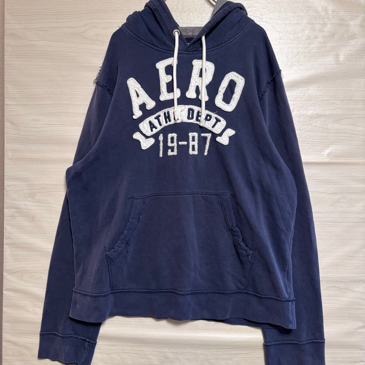 AEROPOSTALE エアロポステール プルオーバーパーカー フーディー スウェット サイズXL ネイビー 紺色 コットン メンズ トップス（44）_画像1