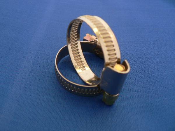 ★25ｍｍ～35ｍｍ用ステンレスホースバンド送料無料！1個の価格です。_画像2
