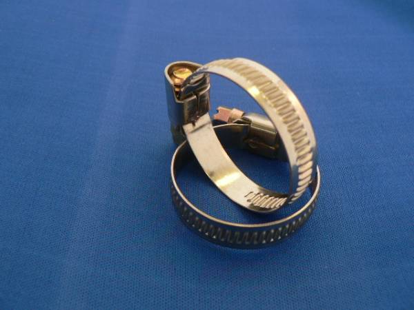 ★25ｍｍ～35ｍｍ用ステンレスホースバンド送料無料！1個の価格です。_画像3