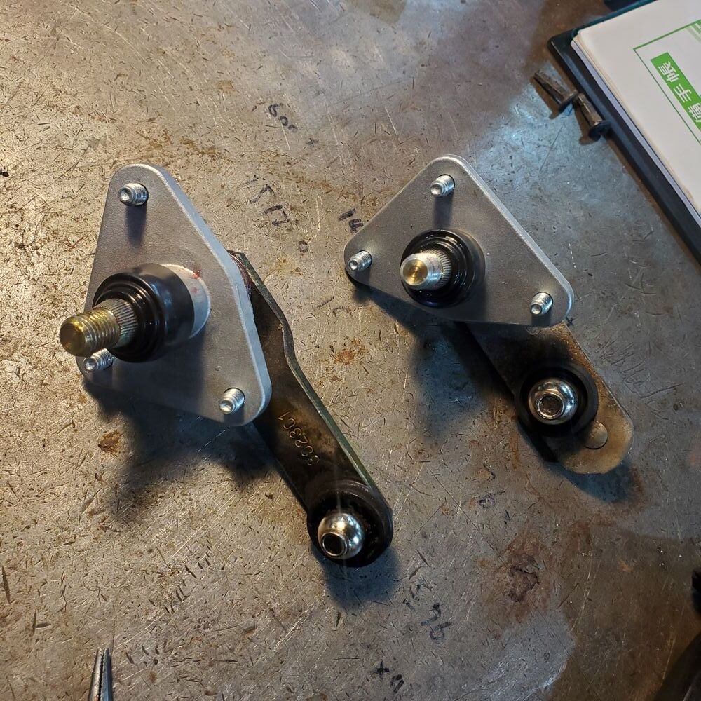 残り1セット！BNR32スカイラインGTR　HCR32スカイライン アルミ鋳造製ワイパーピボット補修キット GTR GT-R　BNR32_画像2