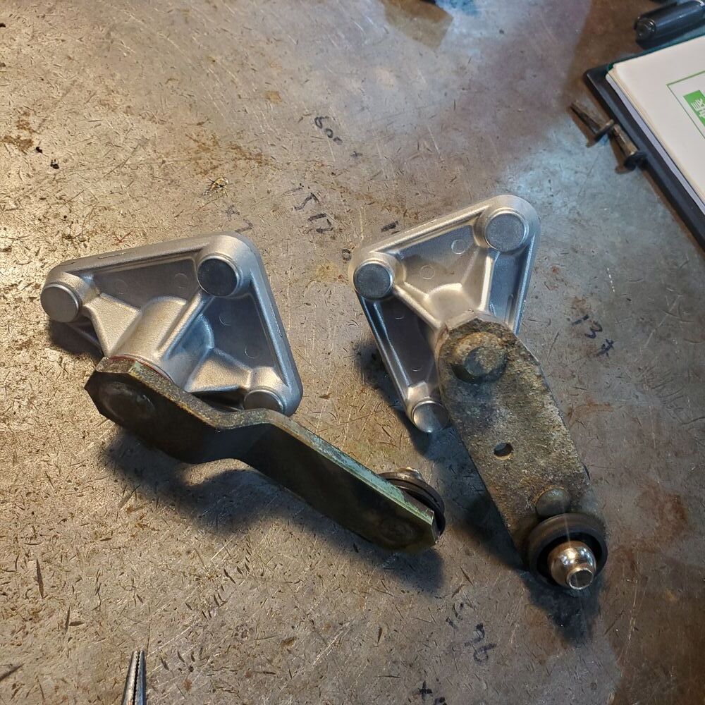 残り1セット！BNR32スカイラインGTR　HCR32スカイライン アルミ鋳造製ワイパーピボット補修キット GTR GT-R　BNR32_画像3