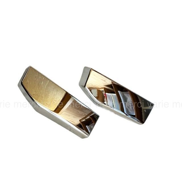 20キャンター ブルーテックキャンター ジェネレーションキャンター 標準車 メッキ ステップスカート 左右セット 純正交換 新品 未使用_画像2