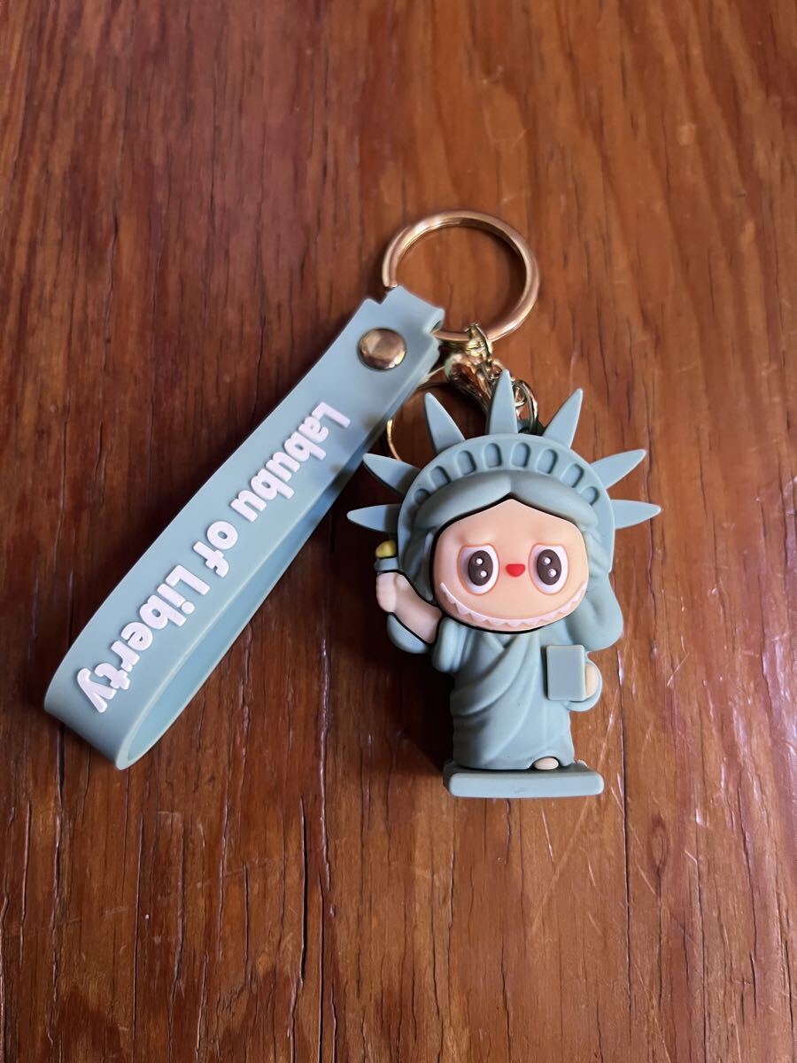  Rav b New York NY свободный женщина бог брелок для ключа Raver фигурка цепочка для ключей 