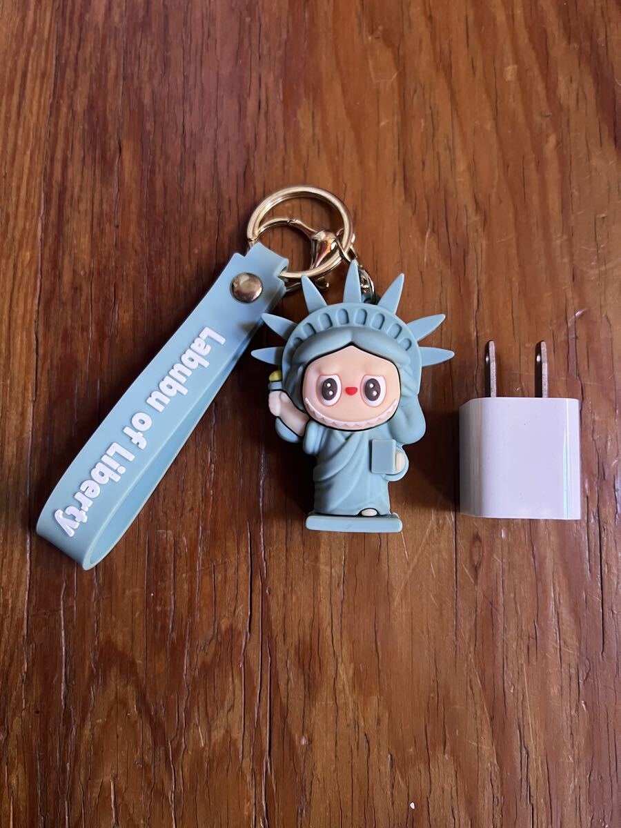  Rav b New York NY свободный женщина бог брелок для ключа Raver фигурка цепочка для ключей 