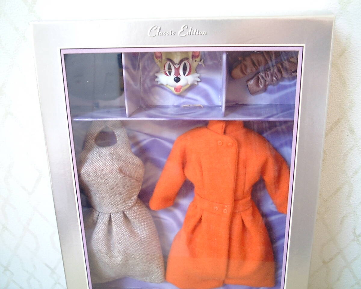 MATTEL*バービー*Classic Edition*オードリー ヘップバーンコレクション*ティファニーで朝食を◇◆＊The Cat Mask Outfit＊◆◇着替服*新品_画像5
