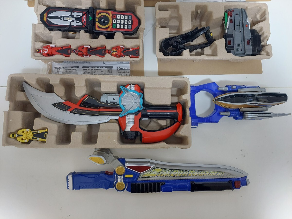 【ジャンク】仮面ライダー 戦隊シリーズ 変身ベルトなど おもちゃまとめてセット_画像3
