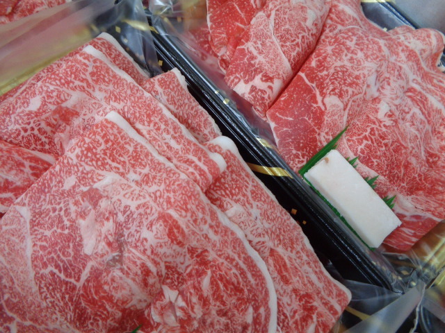 ふらの和牛A５牝　超特肩バラ薄切り落とし　３，８ｋｇ　（103）_画像3