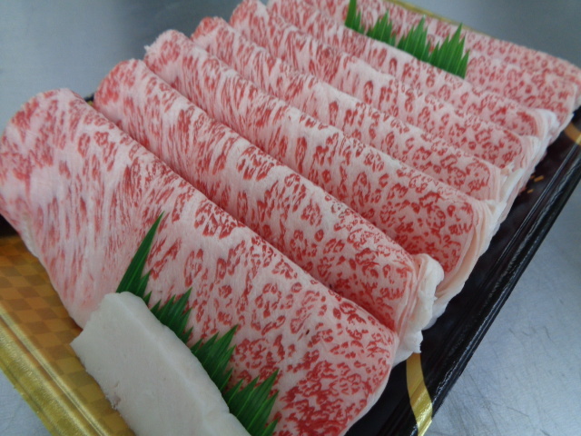 ふらの和牛Ａ５牝　超特サーロイン（すき焼き）　１ｋｇ　（101）_画像2