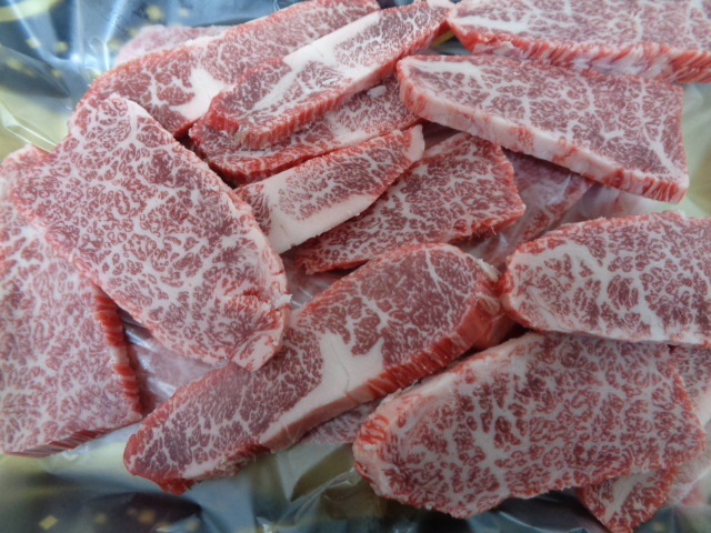 ふらの和牛A５牝　超特友バラのとろカルビ　３ｋｇ　（88）_画像8