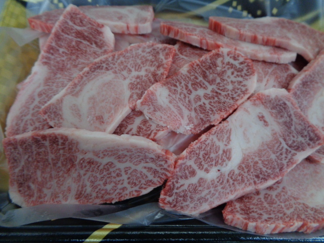 近江牛A５牝　超特友バラのとろカルビ　３ｋｇ　（16）_画像5