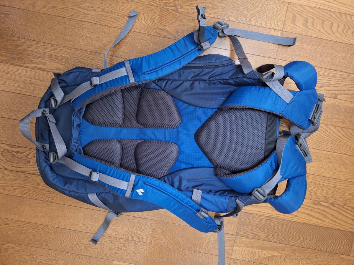 中古品 モンベル mont-bell フォトウォーカーパック 35_画像2
