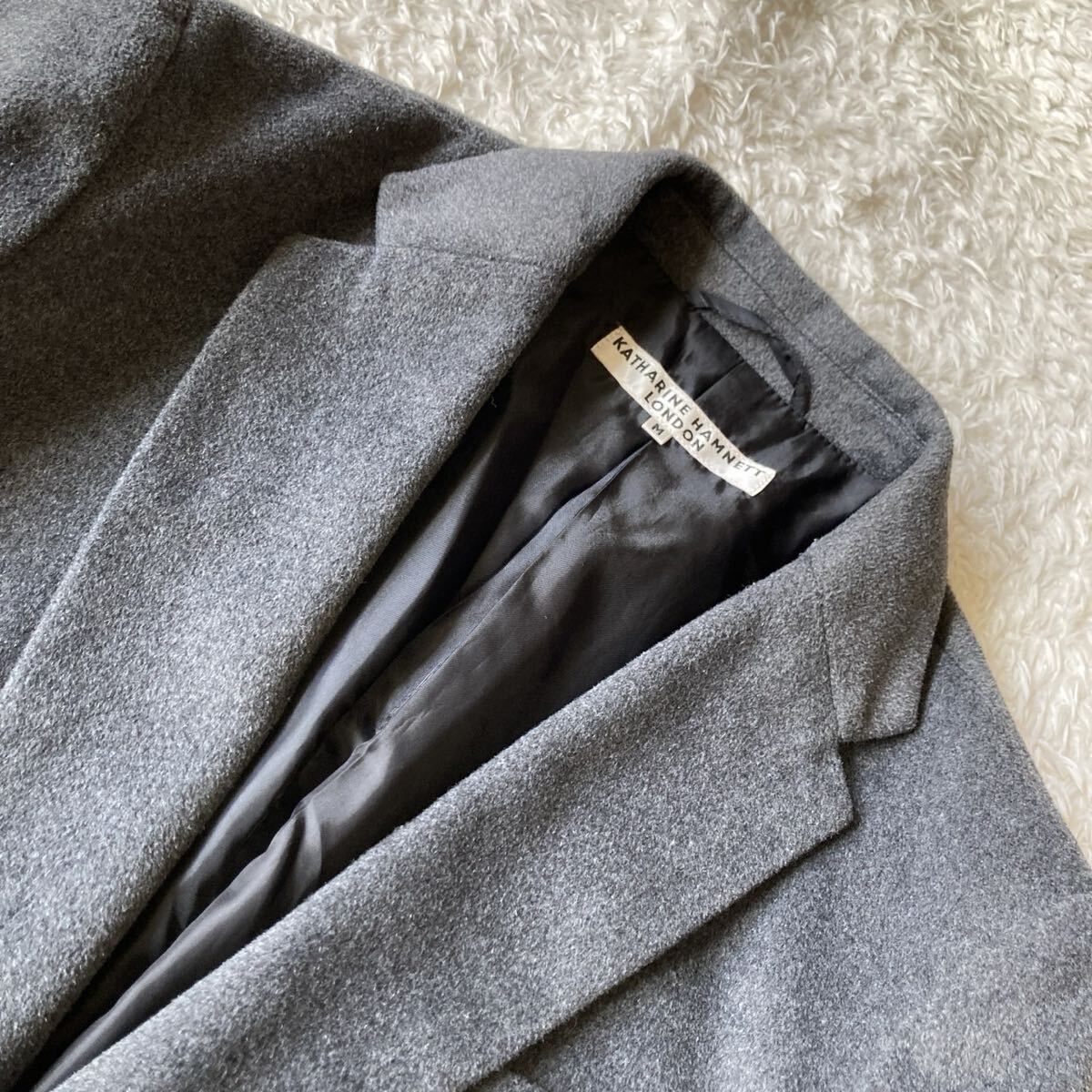 極美品!! キャサリンハムネット KATHARINE HAMNETT LONDON チェスターコート Mサイズ グレー　秋冬_画像3