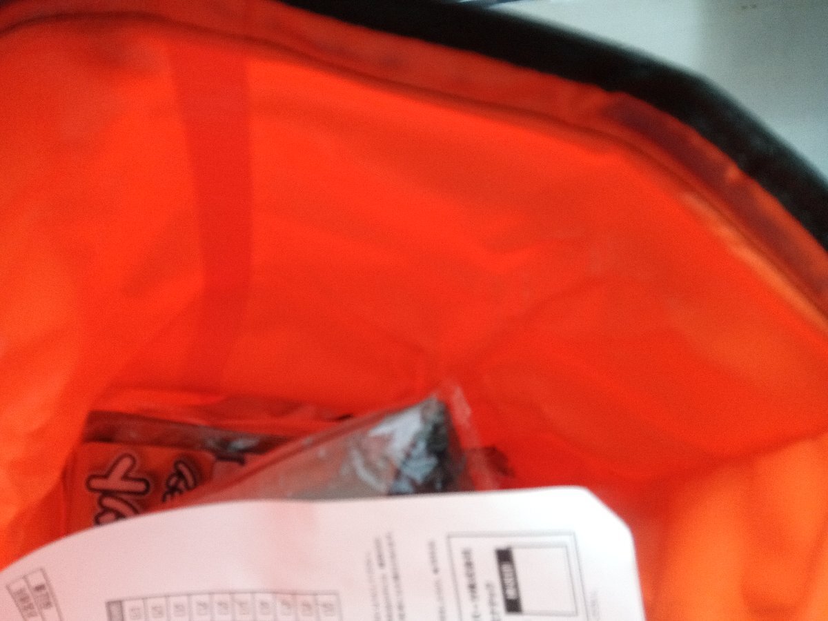 ★未使用品★トヨタ TZ 緊急持出袋 緊急セット Cセット 防水バッグ 20L【他商品と同梱歓迎】_画像5