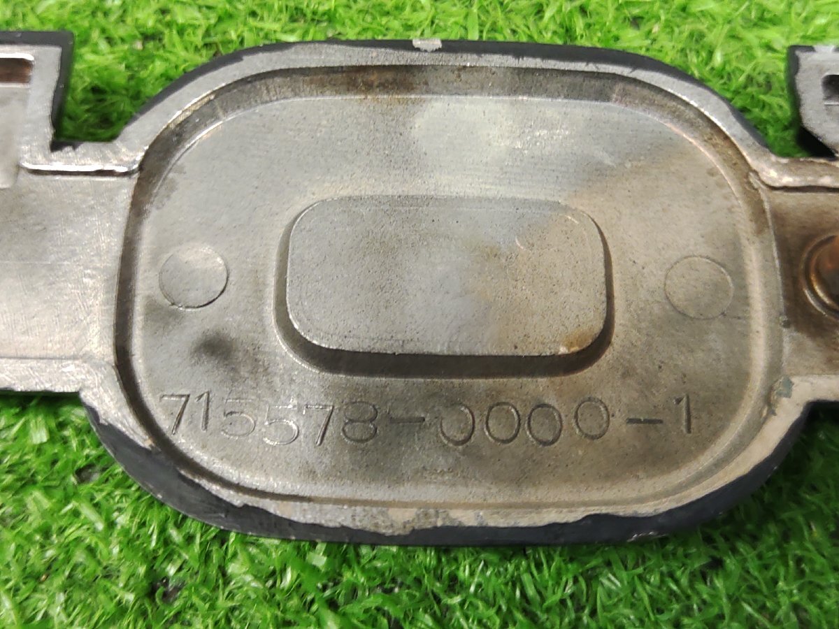 ★中古品★TOYOTA トヨタ ランドクルーザー 40 FJ40 純正 グリルエンブレム フロントエンブレム 715578-0000-1【他商品と同梱歓迎】_画像6