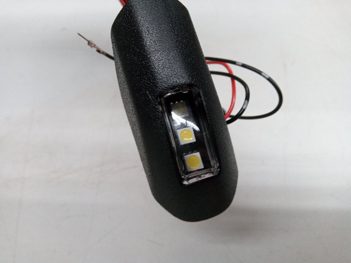 ★中古品★ノアヴォクシー90系用 二列目 カーテシランプ to-novo07-li0801【他商品と同梱歓迎】_画像7