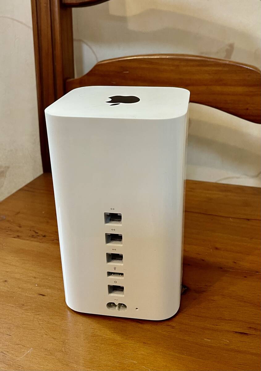 Apple AirMac Time Capsule 2TB A1470 タイムカプセ 初期化済み 中古品_画像2