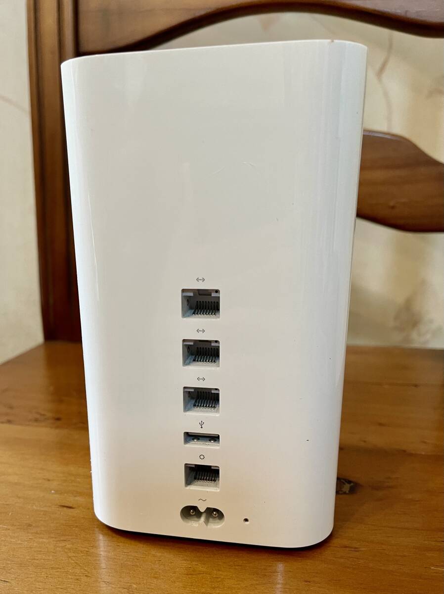 Apple AirMac Time Capsule 2TB A1470 タイムカプセ 初期化済み 中古品_画像3