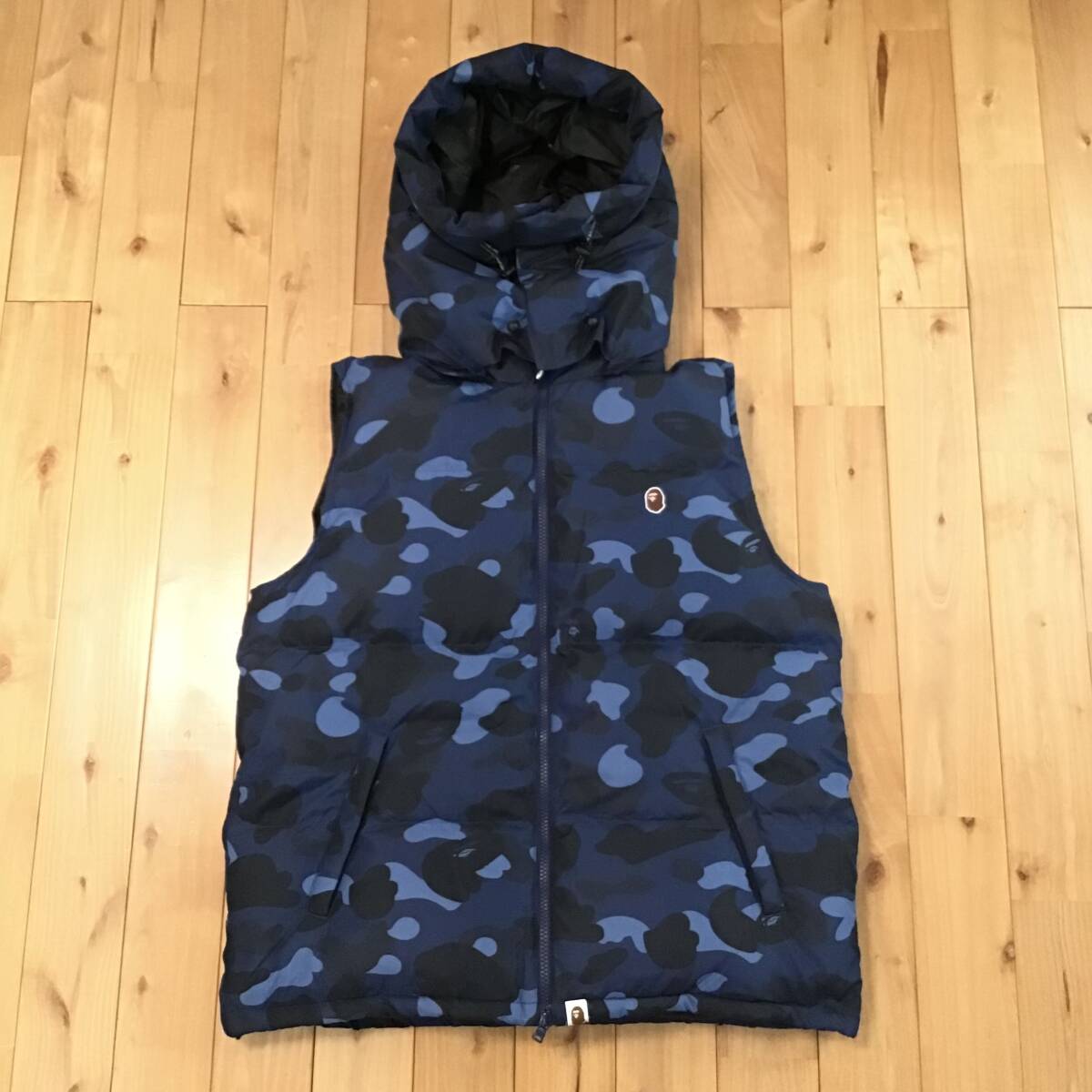 パーカー ダウン ベスト Mサイズ Blue camo Mサイズ a bathing ape BAPE Puffer Hoodie Down vest エイプ ベイプ アベイシングエイプ i68_画像1