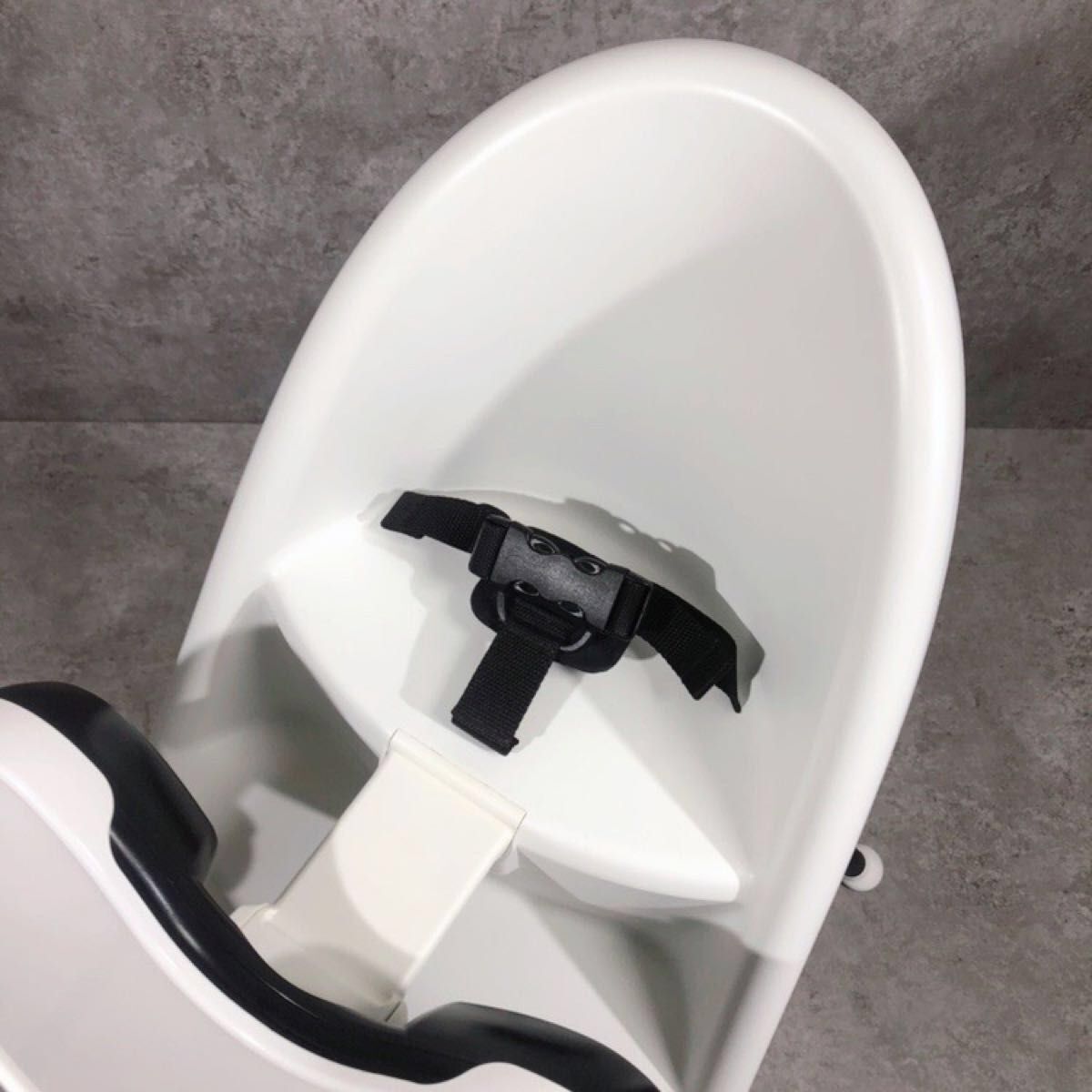 大人気 BABYBJORN ベビービョルン ハイチェア ベビーチェア ベルト付き 折りたたみ ベビー用品 キッズチェア 子供イス 子供 コンパクト_画像7