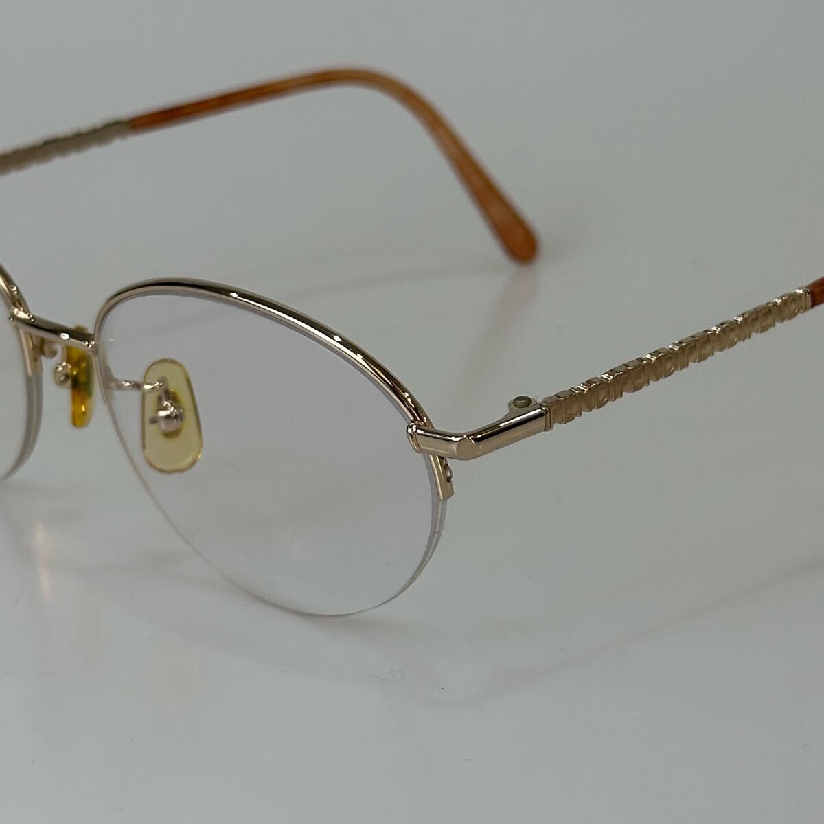90's FENDI FE-5002 ハーフリム 度入り メガネ フレーム 54□17 140 ゴールド ロゴ 眼鏡 サングラス フェンディ vintage レディース_画像4